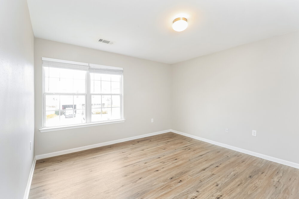 Building Photo - 2836 Westbury Ct