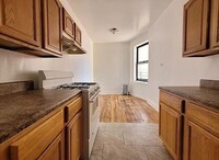 Building Photo - 1 bedroom in BRONX NY 10462