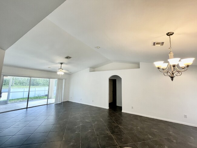 Building Photo - Lehigh Acres-NOW AVAILABLE **3 Bedroom/ 2 ...