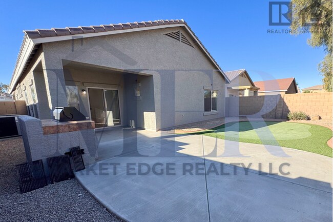 Building Photo - 3Bed/2Bath Home at Cotton Ln/Greenway Rd! $199 MOVE-IN SPECIAL! Ready for Immediate Move-In!