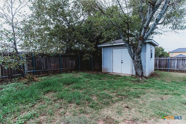 Building Photo - 2314 Skipcha Dr