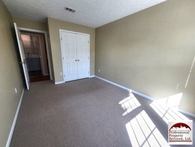 Building Photo - 5351 Regal Ct