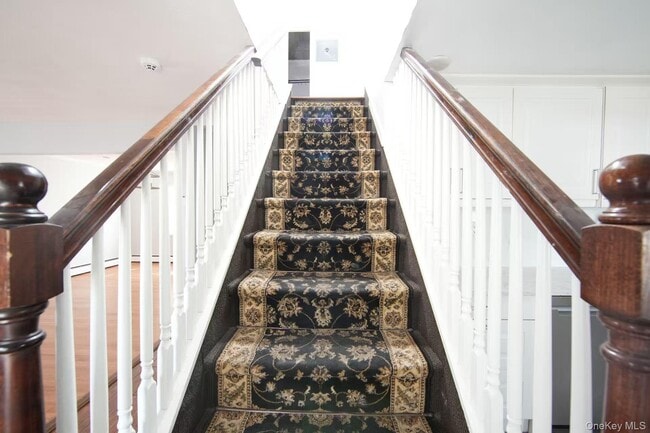 Building Photo - 32 Needle Ln