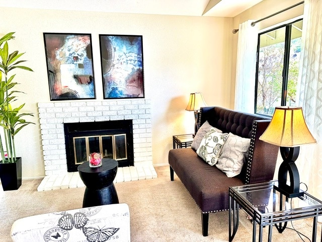 living area - 1314 La Terrace Cir