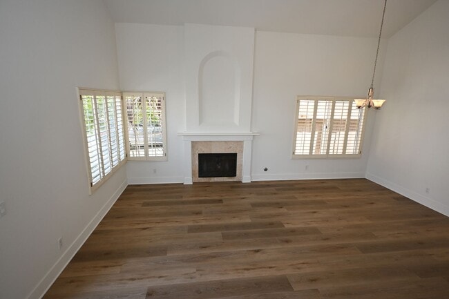 Building Photo - Immaculate 2 story 3 bedroom 2.5 bath house in Laguna Niguel