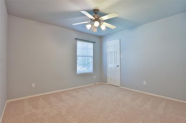 Building Photo - 809 Robbin Cir