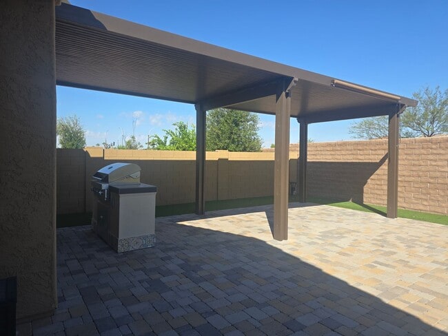Building Photo - Five-bedroom CASITA home with a three-car ...