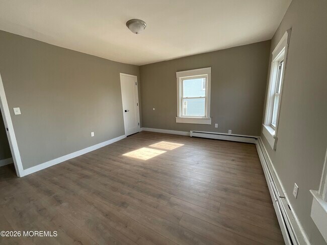 Building Photo - 1015 Mattison Ave