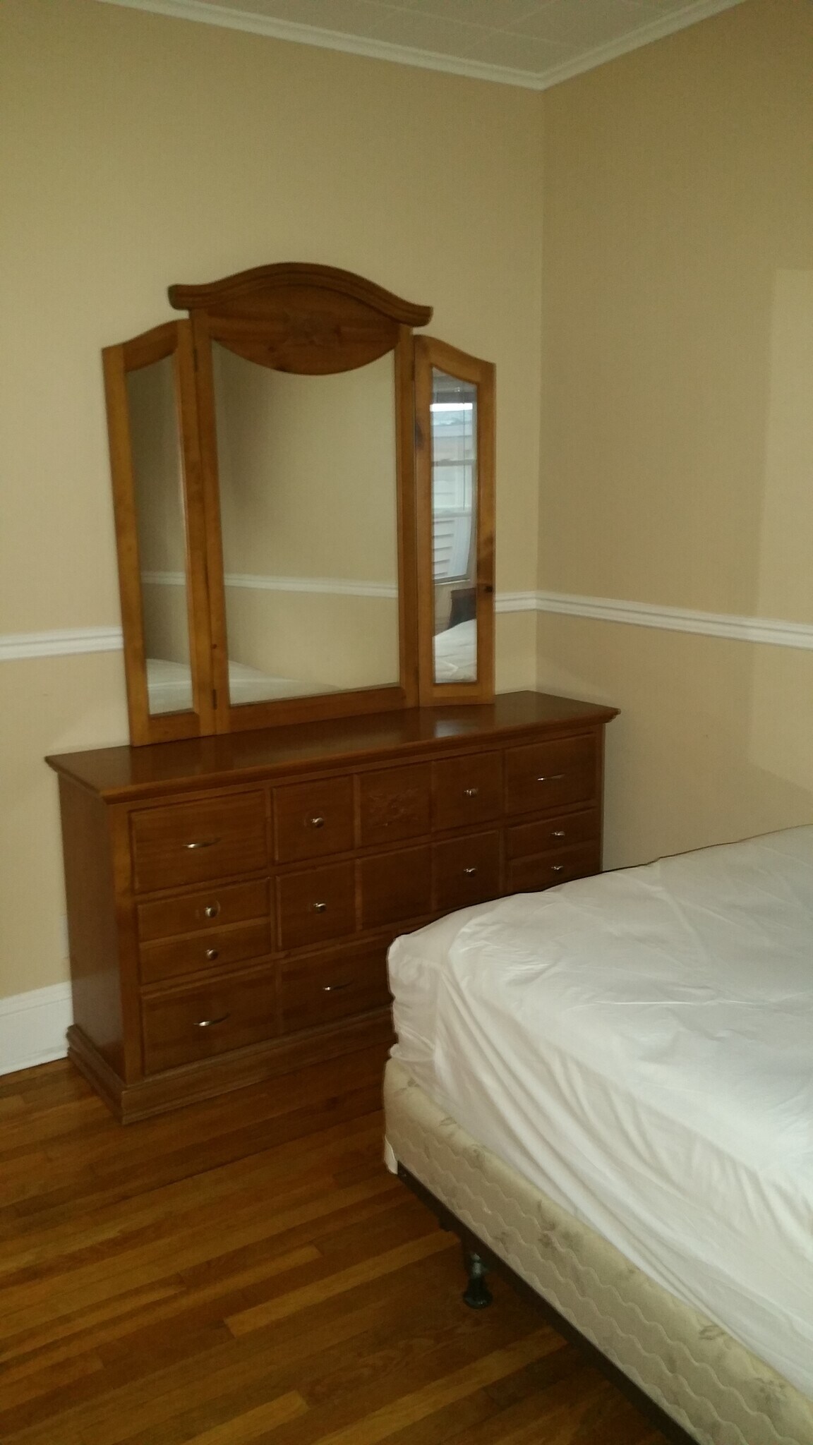 Bedroom - 13 N Jay St