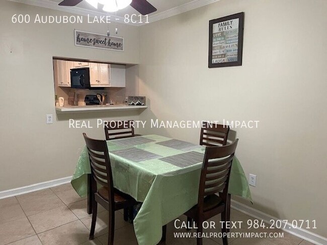 Building Photo - 600 Audubon Lake Dr