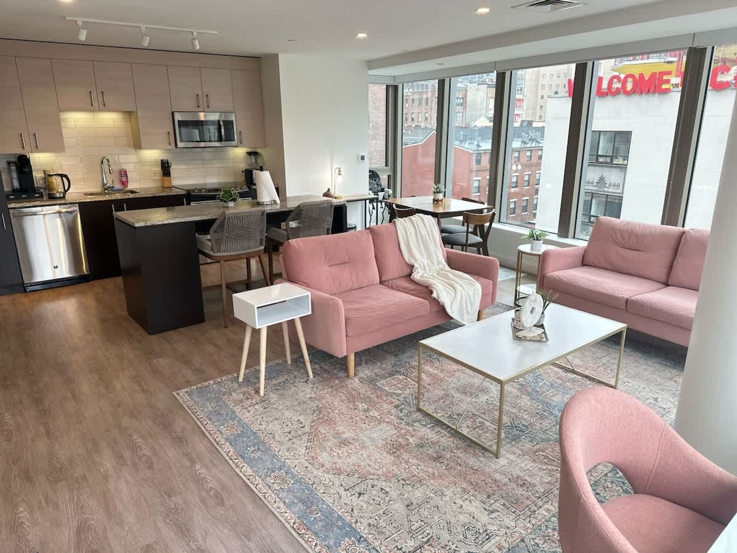 Building Photo - 677-679-679 Washington St