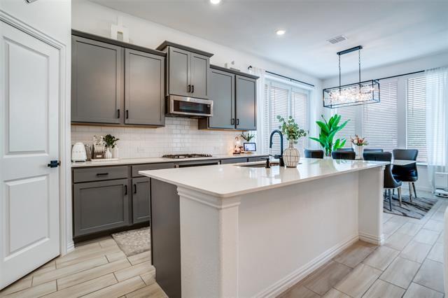 Building Photo - 8509 Gray Squirrel Ln.