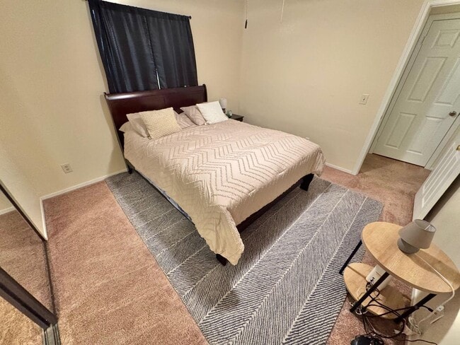 Building Photo - COMFORTABLE 2 BEDROOM, 2 BATHROOM FIRST-FL...