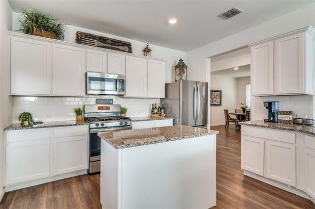 Building Photo - 843 Sitwell Dr