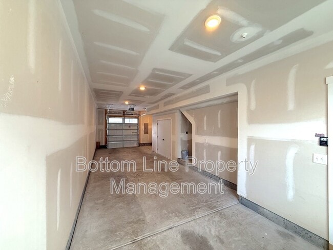Building Photo - 4023 Tundra Rd