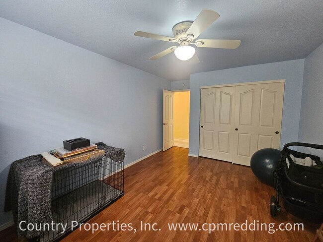 Building Photo - Spacious 4-Bedroom Home in Mary Lake Neighborhood Available January 15th!