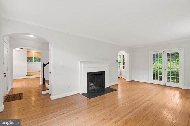 Building Photo - 5222 Duvall Dr
