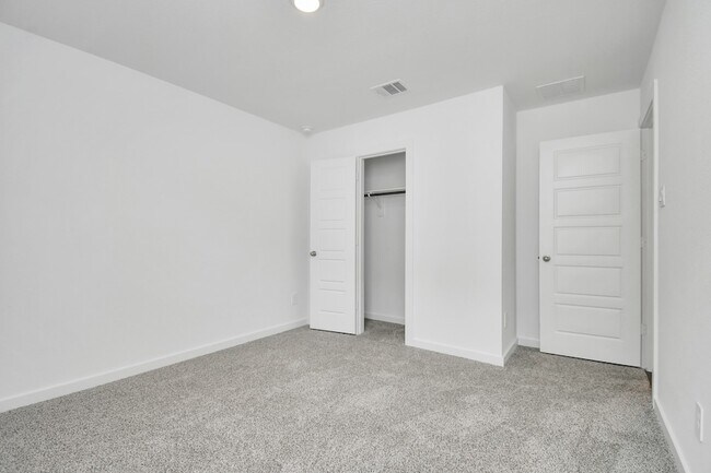 Building Photo - 8519 Swenson Ln