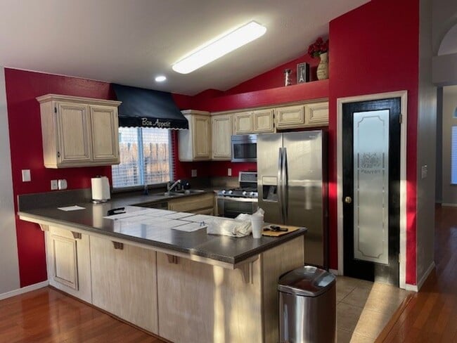 Building Photo - 3025 Starside Dr