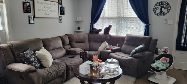 Building Photo - Pitman Gardens Apartments