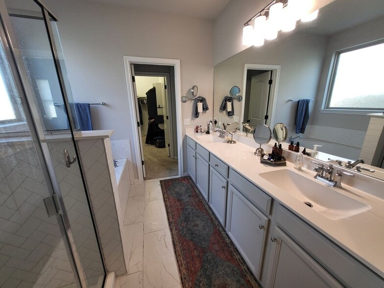 Building Photo - 108 Blue Hibiscus Dr