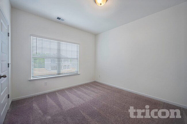 Building Photo - 110 Chapel Meadow Ln SW