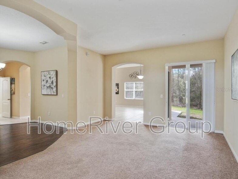 Building Photo - 6217 Bridleford Dr