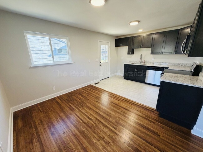 Building Photo - 4720 Pawnee Trail