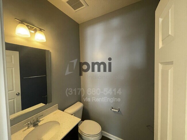 Building Photo - 2948 W New York St