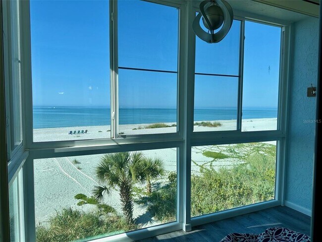 Building Photo - 950 Tarpon Center Dr