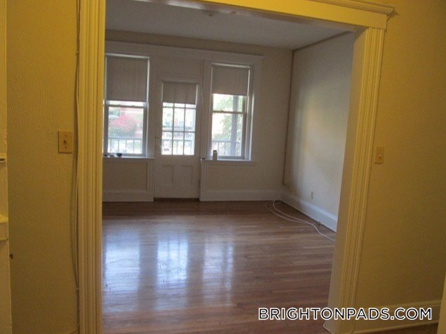 Building Photo - 127 Washington St