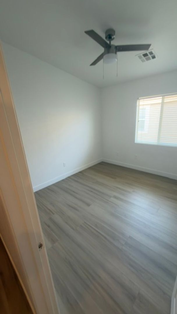 Building Photo - 1286 Capital Gains Dr