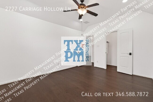 Building Photo - 2727 Carriage Hollow Ln