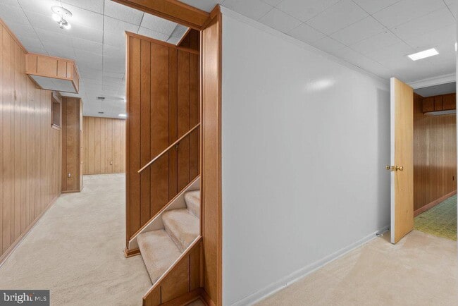 Building Photo - 9704 Hall Rd