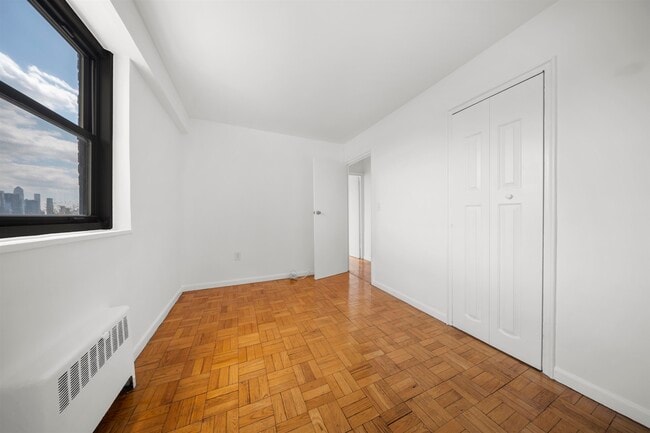 Building Photo - 6515 JFK Blvd E