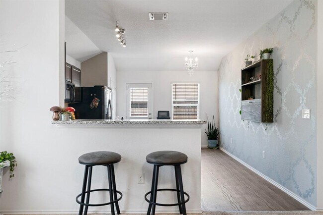 Building Photo - 3512 Batson Dr