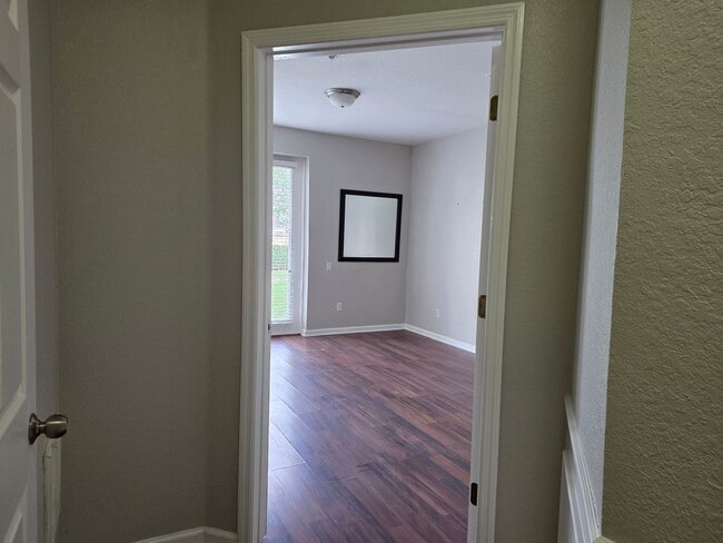 Building Photo - Three Bedroom Townhouse at Vista Cay in Orlando
