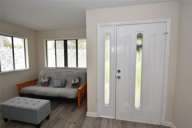 Building Photo - 18 Covington Ln