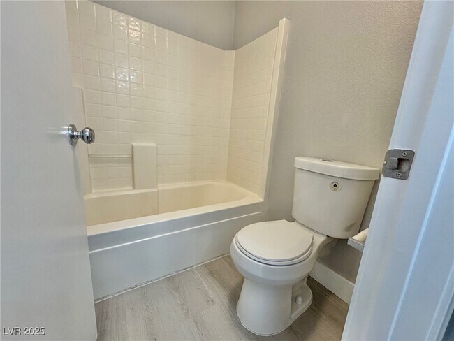 Building Photo - 4330 Spruce Grove St