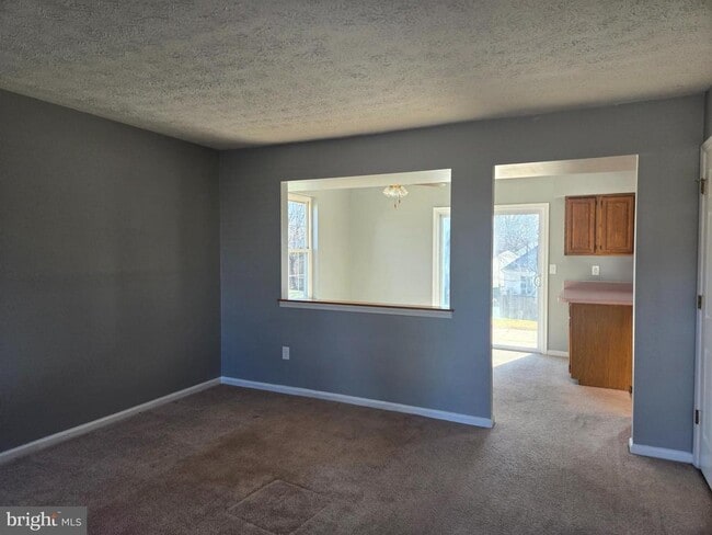 Building Photo - 4307 Greys Run Cir