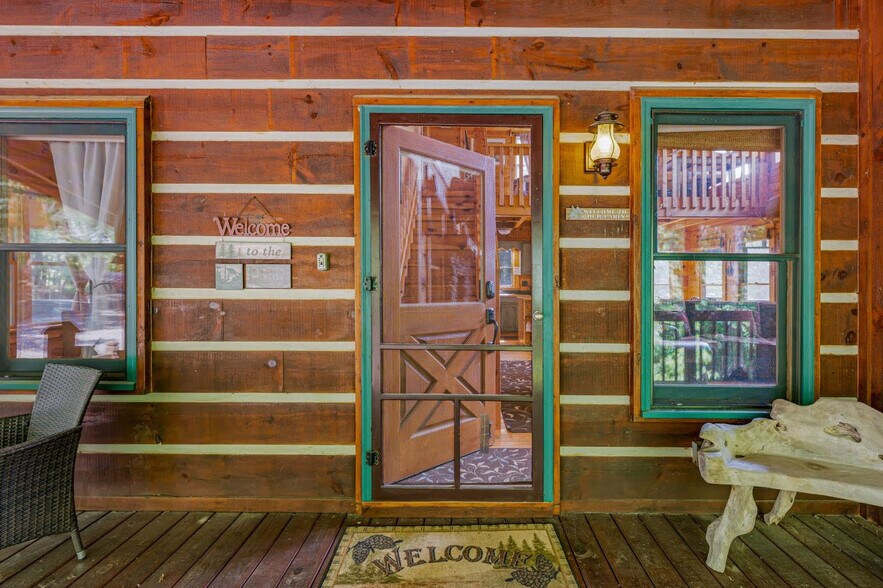 Building Photo - 150 Arrow Way