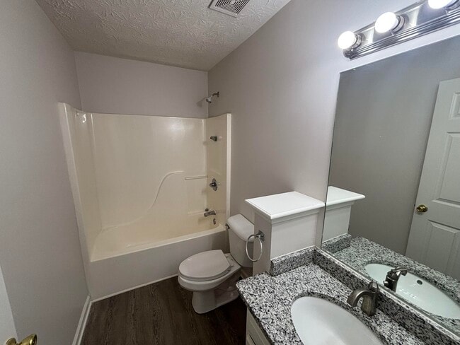 Building Photo - 312 Parker Pl