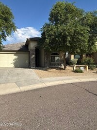 Building Photo - 5623 S 27th Dr