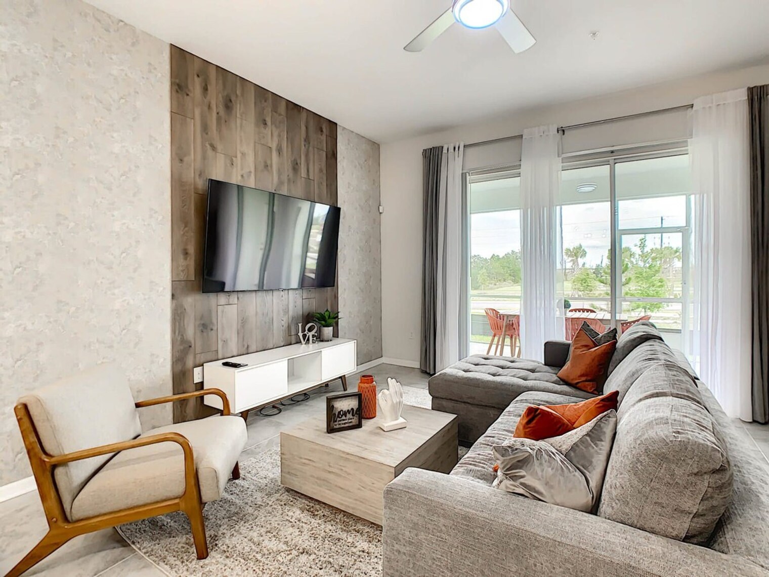 Building Photo - 1199 Drop Ln