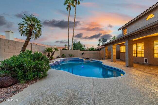 Building Photo - 16809 S 33rd Way