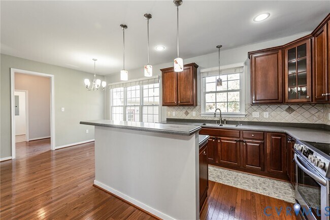 Building Photo - 4724 Coachmans Landing Ct