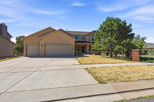 Building Photo - $3,195.95, 6 bed, 4 bath located in Colorado Springs