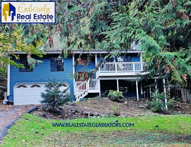 Primary Photo - 4 Bed 2.5 Pet Friendly Home in Wilderness Rim