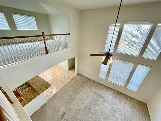 Building Photo - 6304 Blackstone Dr