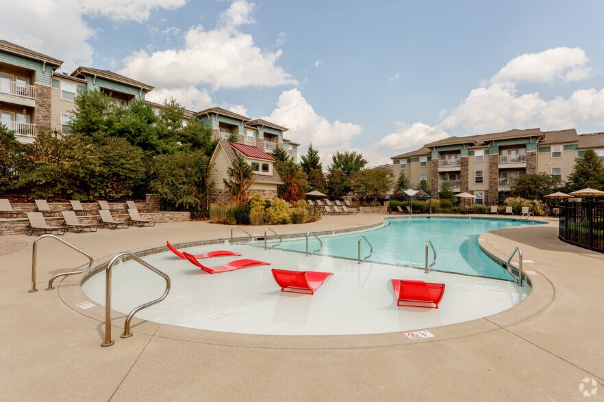 Worthington Glen 1000 Worthington Ln Spring Hill TN 37174 Apartment